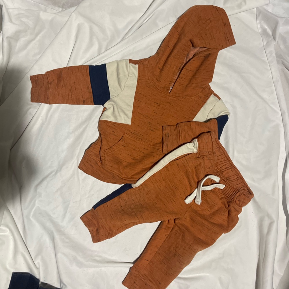 Cat and Jack orange sweatsuit